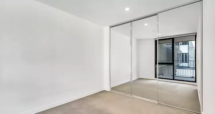 Why Homeowners Choose Us for Sliding Mirror Door Replacement in Citrus Park, FL